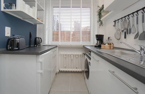 Mitte-Sud Apartment | Citycenter Living | 1Zi | 1OG | 2P | Mitte
