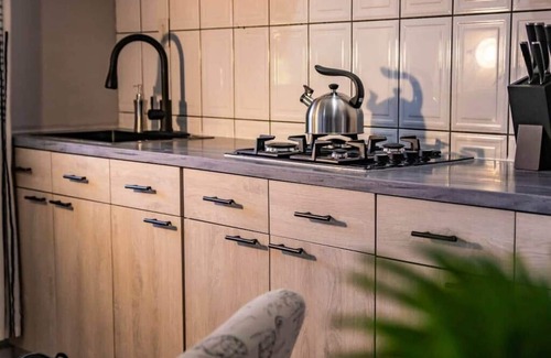Colon Apartment | Citylife Apartments - Pool/Free Parking/in Willemstad. Apartment A
