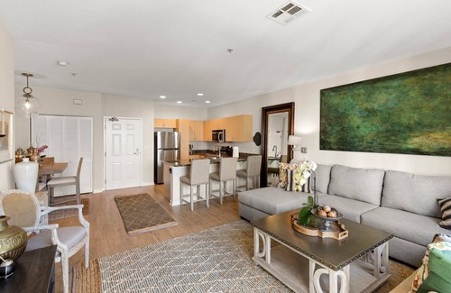 Downtown San Diego Apartment | Cityscape Hive Heart of Little Italy