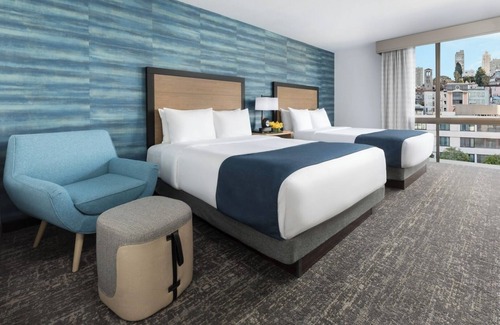 Fisherman's Wharf Hotel | Cityscape Queens Room, Caza, Family Comfort, By Pier 39