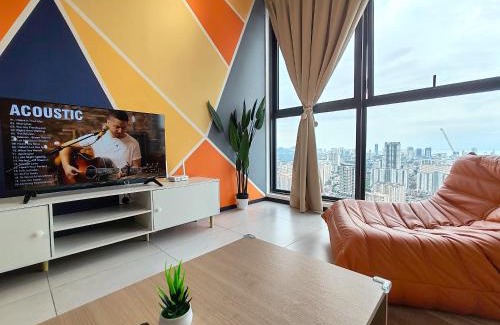George Town Apartment | Cityscape Suite, 4 to 5 Pax at Urban Suites Georgetown by SuperStay