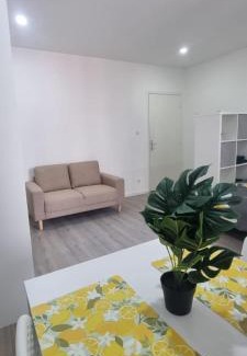 Sint-Jans-Molenbeek Apartment | CitySpot 159
