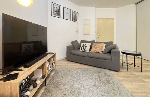 Saint-Denis Apartment | Cityz, joli T1 avec varangue à La Providence