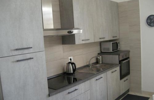 Piombino Apartment | Civico10, appartamento centrale con parcheggio e terrazzo