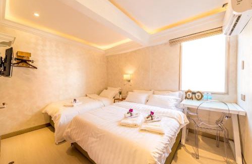 Downtown Kota Kinabalu Hotel | CJ Residence - Opposite Public Bank Centre Point