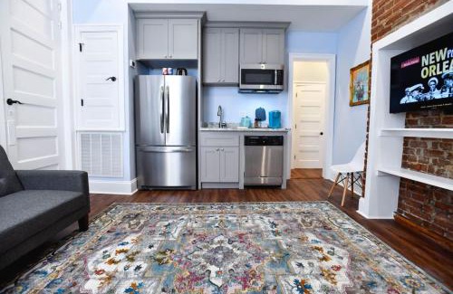 Seventh Ward House | Claiborne Historic Guest House-economy rear unit