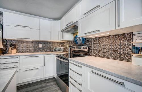 Breckenridge Apartment | Claimjumper by Ski Country Resorts