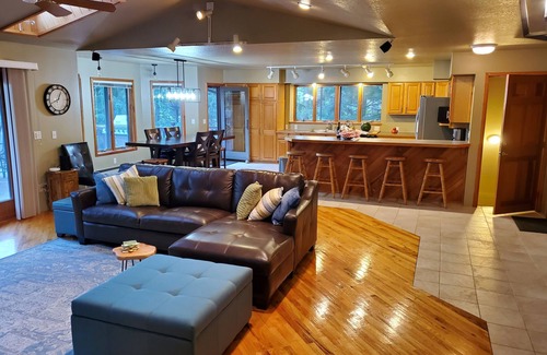 Bellaire House | Clam Lake Waterfront -sl. 13 - Fast ride to Torch.