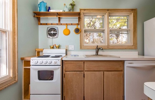 Hingham House | Clara's Cottage, On Lake Michigan