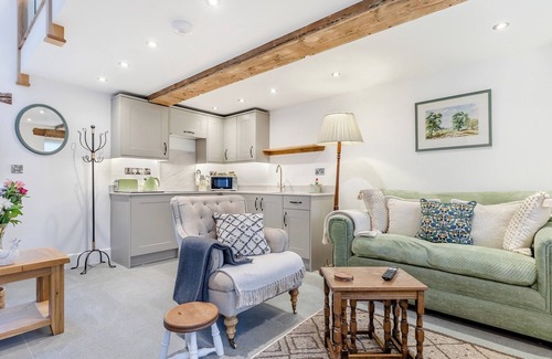 Winkhill Cottage | Clarence Cottage - UK47494