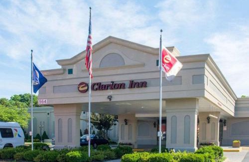 Fredericksburg Hotel | Clarion Inn Fredericksburg North