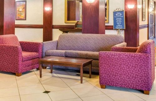 Fredericksburg Hotel | Clarion Inn Fredericksburg North