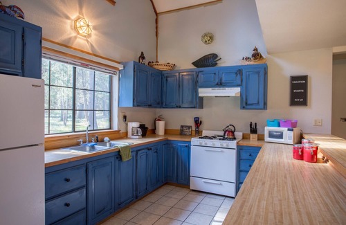 Superior Cabin | Clark Fork River Cabin Retreat