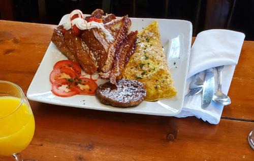 Newport Hotel | Clarkeston Inn