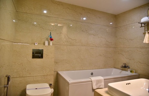 Gwalior Hotel | Clarks INN Suite Gwalior