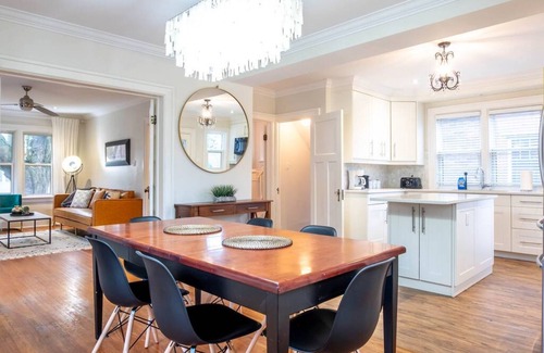 Rosemount House | Class Meets Character - Fast Internet & Comfy Beds
