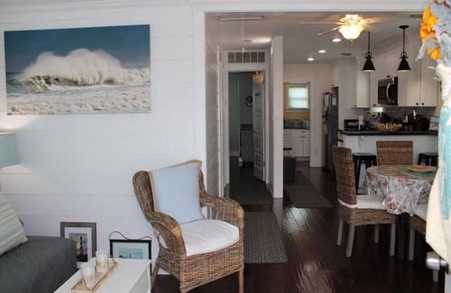 Ship Bottom House | Classic Beach Cottage w/private yard