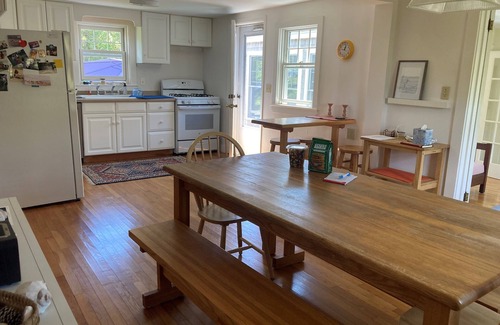 South Chatham House | Classic Cape House Walking Distance to the Beach - Many recent upgrades