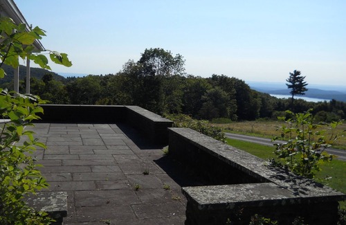Glenford House | Classic Catskills Estate, Amazing Location!