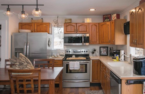 Dundee House | classic cottage meets modern style.
