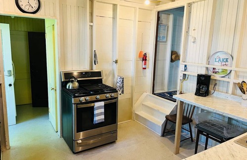 Skaneateles House | Classic Cottage on Skaneateles Lake!