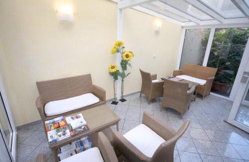 Weststadt Hotel | Classic Inn