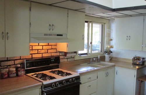 Mayfield House | Classic Lakefront Home on Spider Lake, Sleeps 6