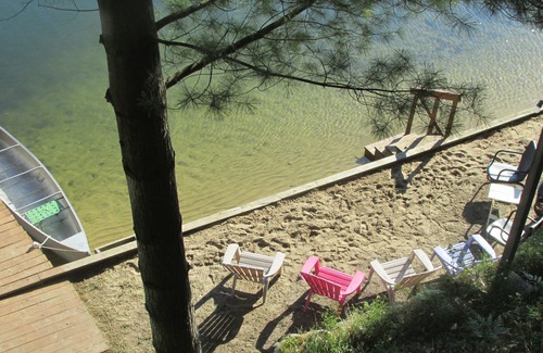 Mayfield House | Classic Lakefront Home on Spider Lake, Sleeps 6