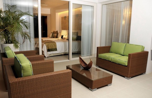 Nuevo Vallarta Resort | CLASSIC LUXURY 1 BR Suite with Balcony 5 Star Resort-Marival Distinct