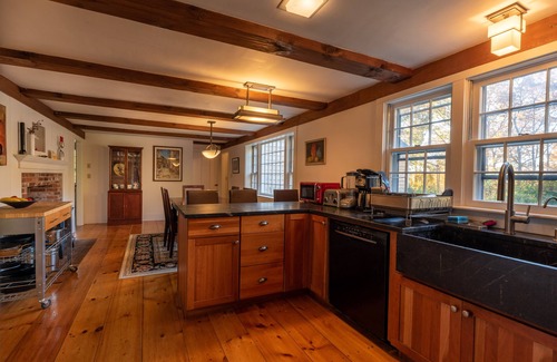 South Eliot House | Classic Maine: Gardens, Harbors, Farms, and Beaches in a Peaceful Garden Setting