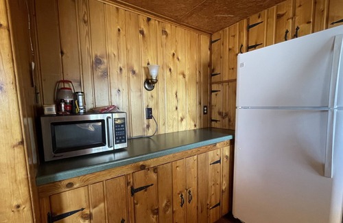 Iron River Cabin | Classic Northwoods Cabin