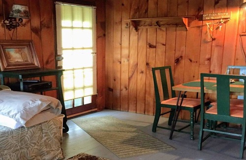Long Lake Apartment | Classic Rustic 1940’s Adirondack Cottage(s) on Long Lake - Sleeps 3, 5 or 8