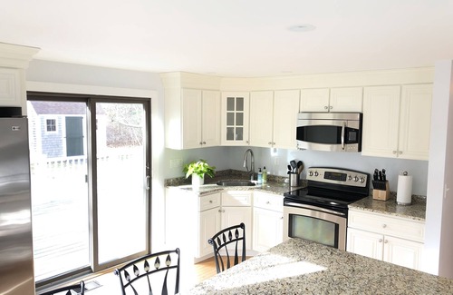 West Tisbury House | Classic & secluded - central to beaches and bike path