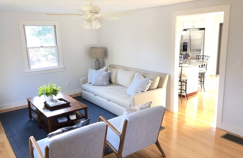 West Tisbury House | Classic & secluded - central to beaches and bike path