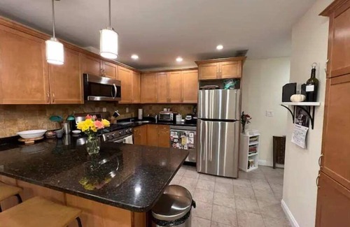 Jeffries Point Condo | Classic & stylish condo near iconic Boston Harbor