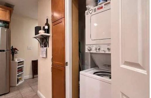 Jeffries Point Condo | Classic & stylish condo near iconic Boston Harbor