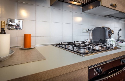 Isolotto Apartment | Classic Tuscany Apartment B by Mmega