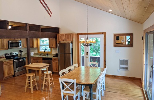 Ludlow House | Classic VT Ski Chalet - Walkable to Okemo Ski Lift w/Fit Pit & Pool Table