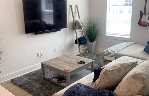 Talbot's Corner House | Classy, Cozy, Close to downtown