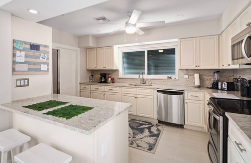 Marco Island House | Classy Island Style Home-Tropical Delight
