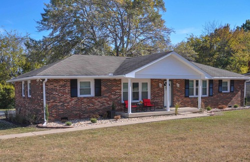 Lebanon House | Classy Pet-Friendly Home, Near Hiking/Boating