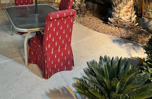 Laveen Village Bed & Breakfast | Classy’s bedroom suites love & fun