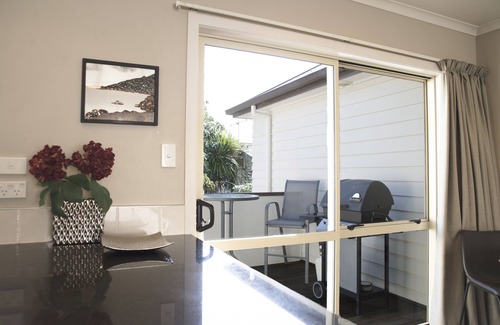 Claudelands House | Claudelands Townhouse with parking close to Event Centre