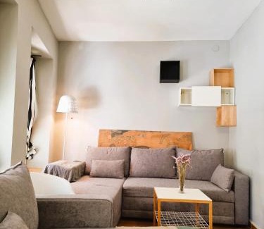 Campoamor Apartment | Claudia Tourist Apartment