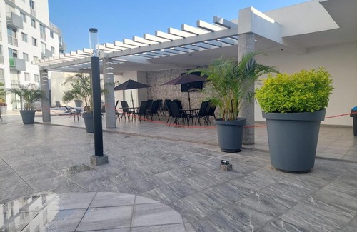 San Juan de Dios Apartment | Claudia y Elías