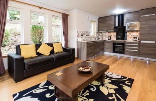 Pitlochry Apartment | Claymore Guest House and Apartments