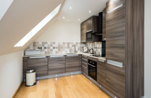 Pitlochry Apartment | Claymore Guest House and Apartments