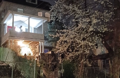 Park Hill House | Clean 1-bedroom room with full bathroom in Yonkers