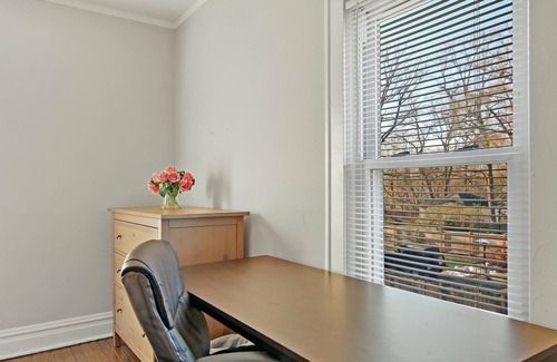 Libertyville House | Clean 3 Bedroom home