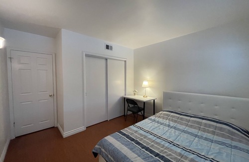 Arcadia House | Clean and nice bedroom with private bathroom